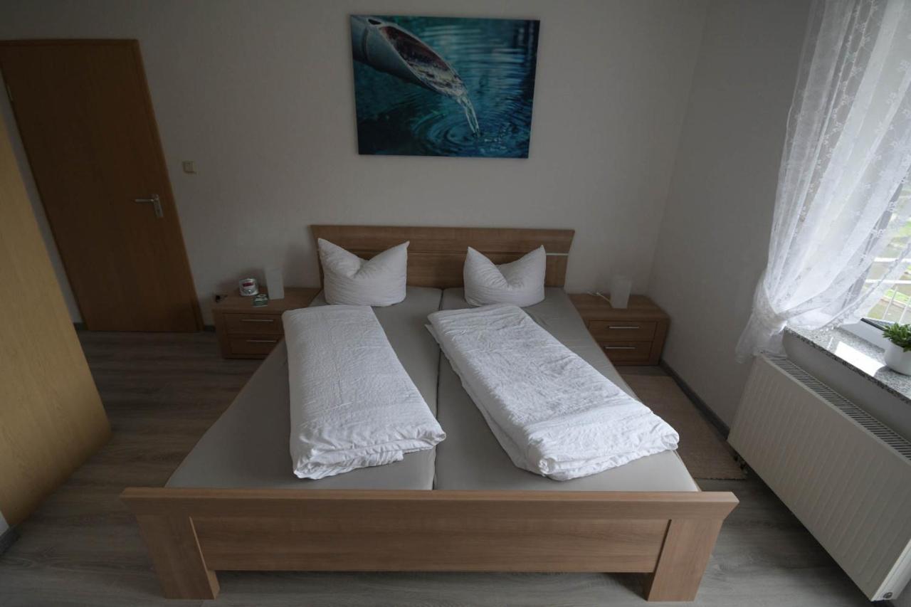 Zimmer Ohne Fruehstueck In Der Forellenzucht Burgen  Εξωτερικό φωτογραφία